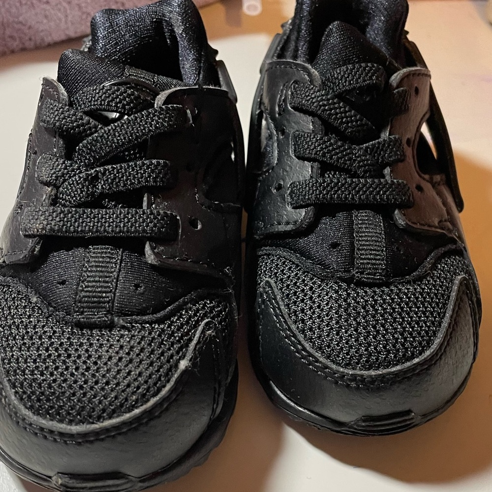 huaraches - Picture 3 of 3